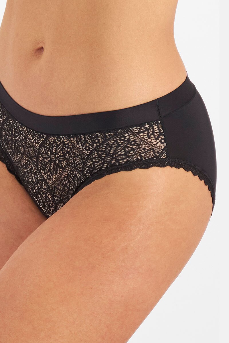 Precision Lace Full Brief - Black