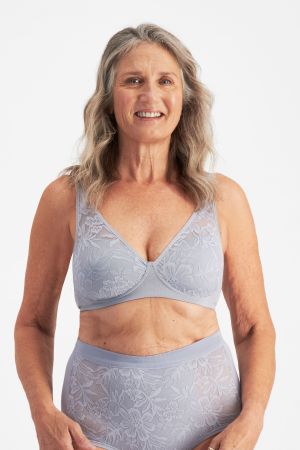 Playtex Ultralight Wirefree Bra