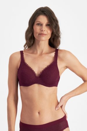 Barely There Lace Contour Bra