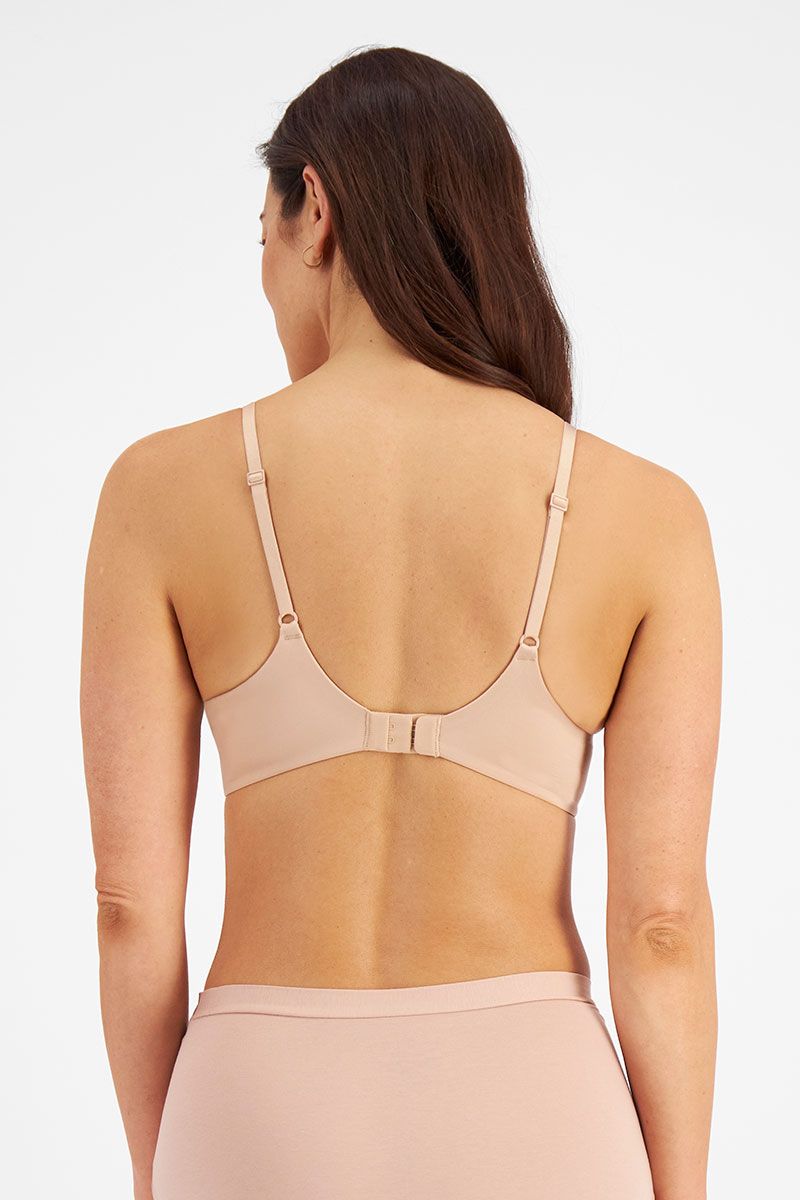 Should I Switch to a Wirefree Bra? We Say, Yes!
