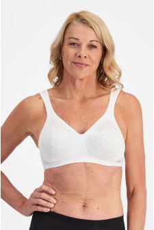 Playtex Ultimate Lift and Support Bra