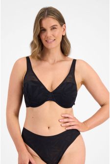 Because Lightly Lined Scoop Bra