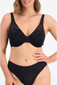 Because Lightly Lined Scoop Bra